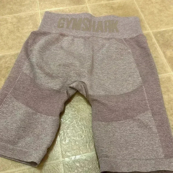 Gymshark - Picture 3 of 3